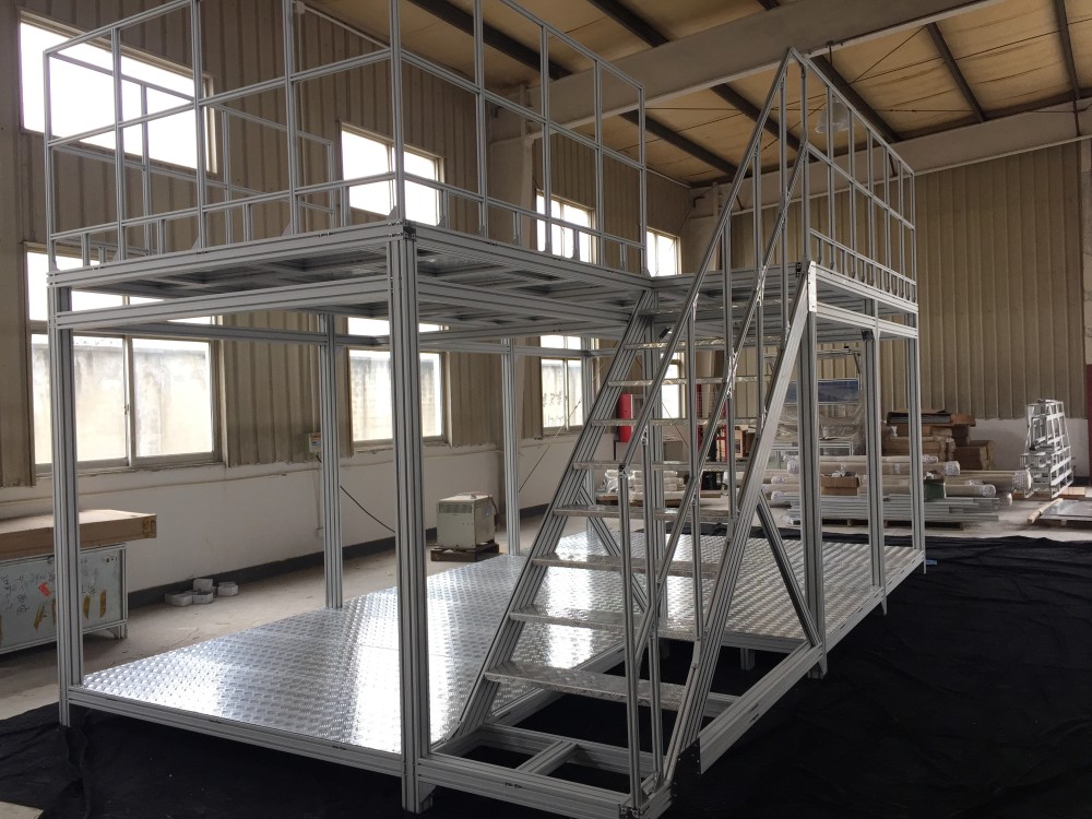 麻豆免费看视频流水線設備過橋登高