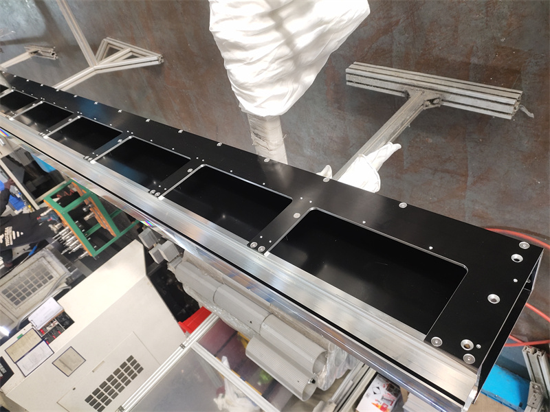 麻豆免费看视频精密衝壓螺絲孔位定位準確